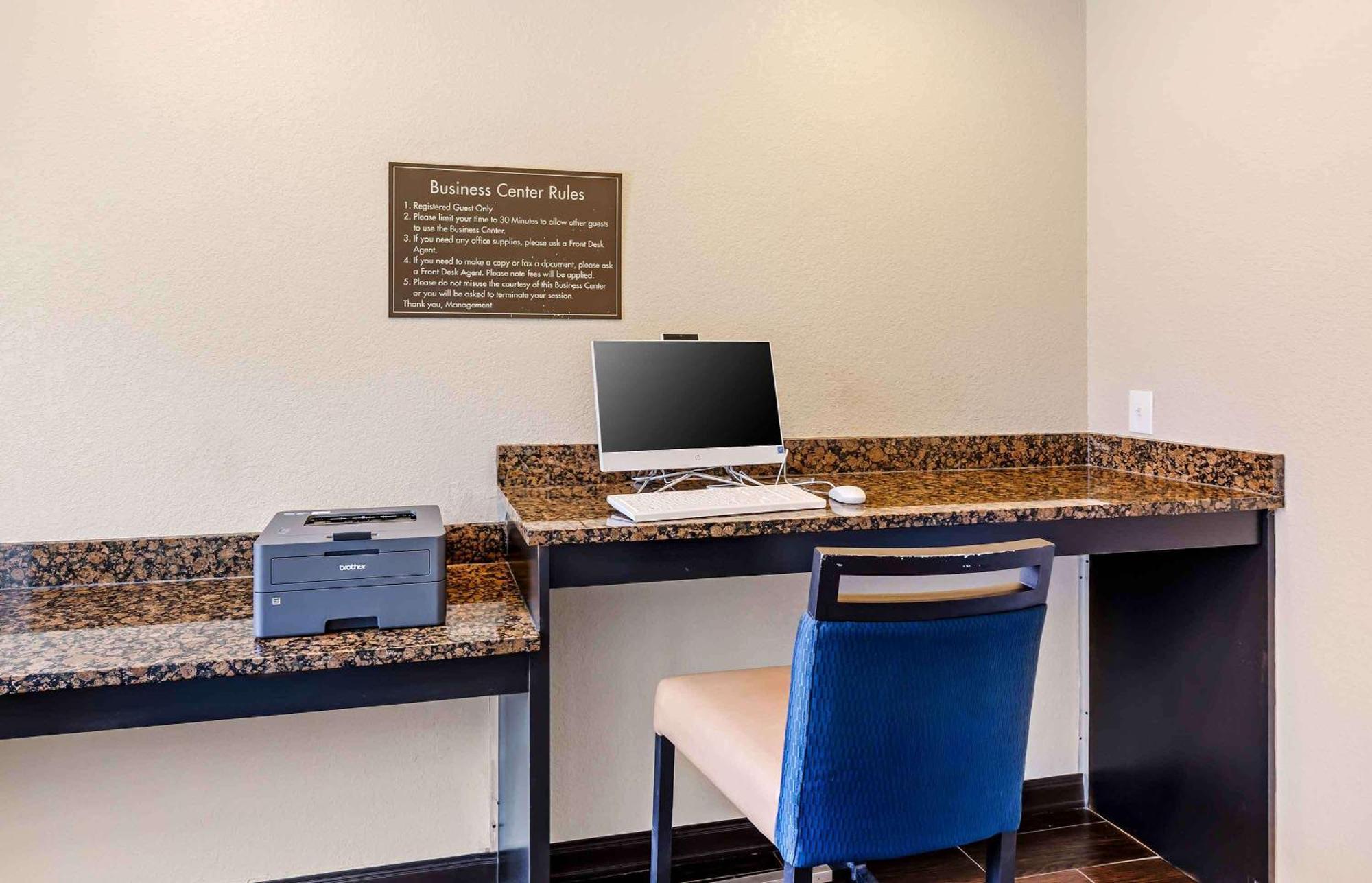Extended Stay America Suites - Buffalo - Airport Чиктовага Экстерьер фото