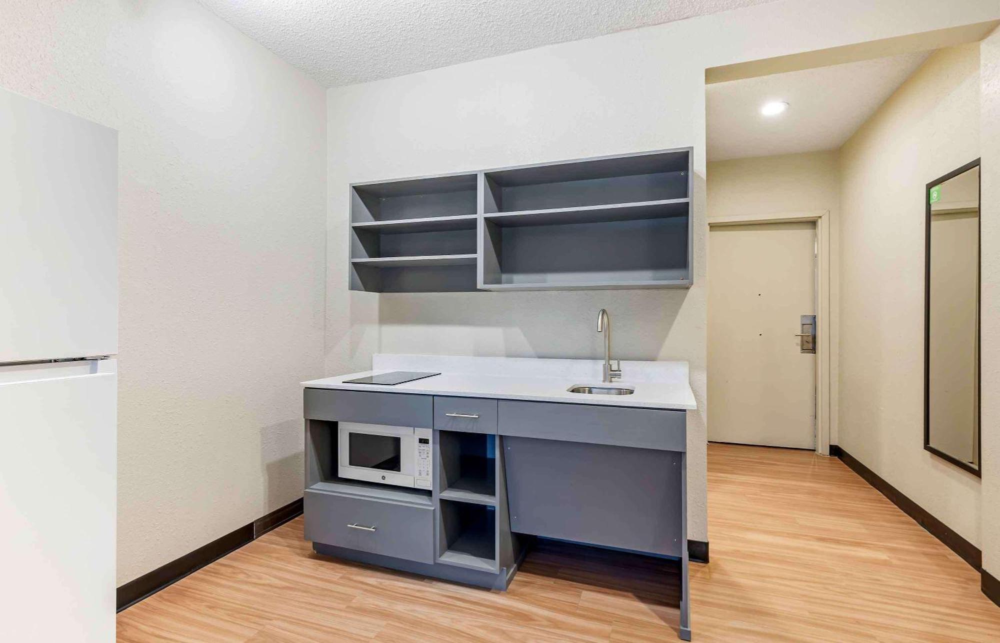 Extended Stay America Suites - Buffalo - Airport Чиктовага Экстерьер фото