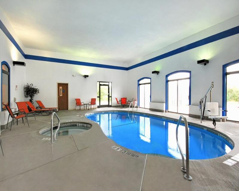 Extended Stay America Suites - Buffalo - Airport Чиктовага Экстерьер фото