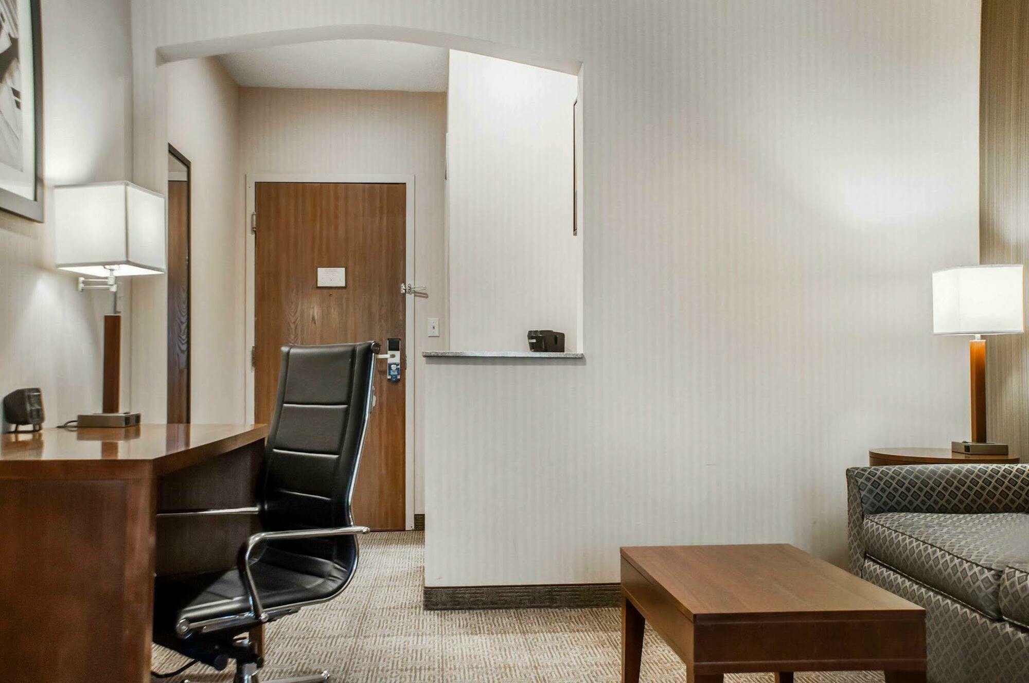 Extended Stay America Suites - Buffalo - Airport Чиктовага Экстерьер фото